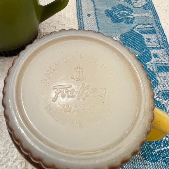 Vintage Anchor Hocking Fire King Ware coffee cups Made in USA  Set of 3 - Picture 7 of 13